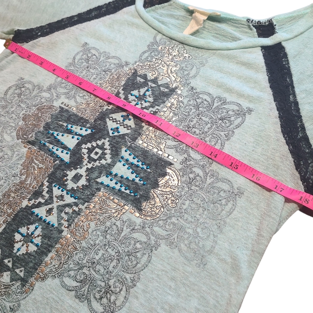 Angels & Diamonds Cross Graphic Top Large Lace Rhinestone Boho USA - Picture 7 of 9
